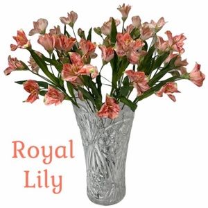 Luxury Silk Flower Bundle Lily Decorative Delicate Peach Flower Décor 9 Pc Set